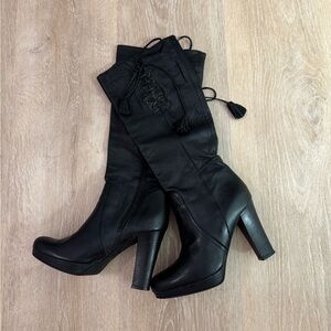 Max&Co Black Leather Knee-High Boots